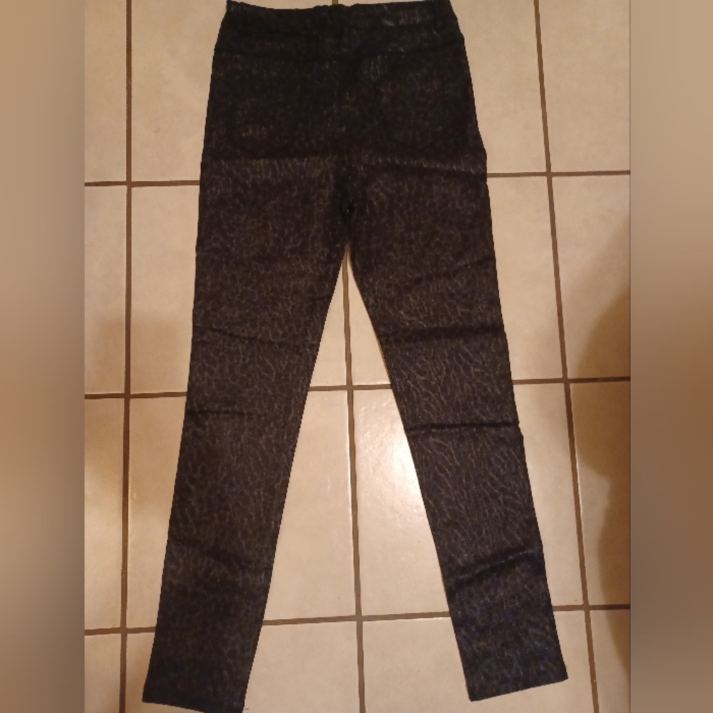 APPERLOTH Elastic pants